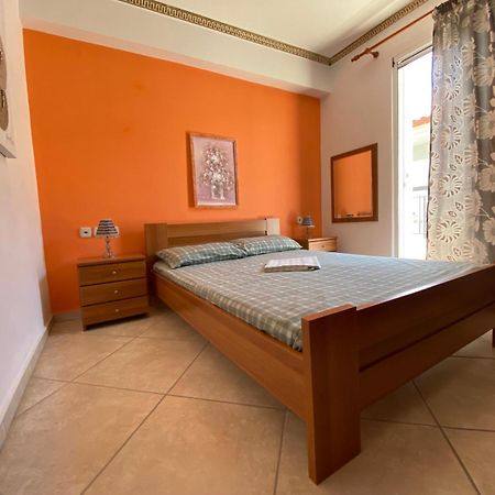 Roula Apartment Néoi Póroi Eksteriør bilde