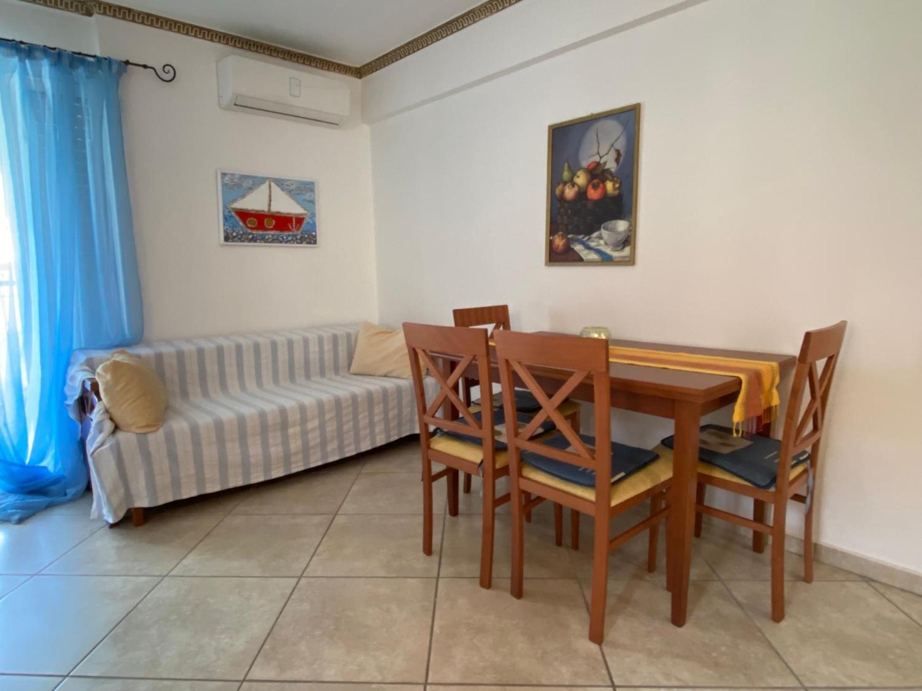 Roula Apartment Néoi Póroi Eksteriør bilde